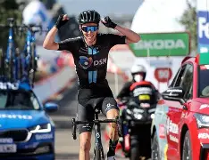 阿尔帕切乱势难续,卫冕冠军失势速降(突营射杀呼延将独领残兵千骑归) 阿尔帕切乱势难续,卫冕冠军失势速降(突营射杀呼延将独领残兵千骑归)